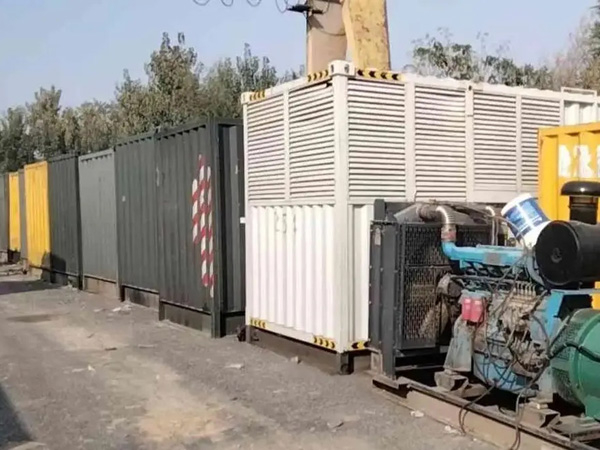 海城200KW柴油发电机机组每小时油耗是多少?